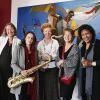 Schafften gemeinsam eine außergewöhnliche Athmosphäre in der KürnacherKulturWerkstatt: (von links) Die Fachfrau über Janouschkowetz Luise Limburg, die Saxophonistin Simone Michel, die Ausstellungsmacherinnen Anita Melber und Marita Zeisner und der Ehrengast, die Opernsängerin Gail Gilmore.