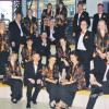 Bad Rodach (he)   Freunde der Chormusik sollten sich den 21. Oktober und den folgenden Sonntag, 28. Oktober, schon einmal vormerken. Der thüringisch-fränkische Konzertchor „Belcanto“ wird zunächst um 19 Uhr in der Johanniskirche in Bad Rodach und eine Woche später um 17 Uhr in der Hildburghäuser Christuskirche mit je einem Konzert Kostproben seines Könnens bieten. Der von Helga und Helmut Mitzenhelm im Jahre 2003 gegründete Klangkörper widmet sich besonders der Chormusik Thüringer und fränkischer Komponisten. Das Repertoire umfasst darüber hinaus aber auch auch Werke von Mozart, Mendelssohn- Bartholdy, Leo Haßler der klassischen Musik und erstreckt sich bis zur Moderne, wo Gospels oder Spirituals zur Aufführung kommen. Hier sei nur der Engländer Elton John mit „Can you feel the love tonight?“ erwähnt. Die mehr als 25 Sänger und Sängerinnen unter der Leitung von Chordirektor Mitzenheim wollen mit ihren Auftritten das Zusammenfinden der Menschen beider Regionen fördern. Dafür haben sie in unzähligen Proben, jeweils samstags in den Nachmittagsstunden, einen beträchtlichen Teil ihrer Freizeit geopfert, um ein hohes künstlerisches Niveau zu erreichen. Die finanzielle Unterstützung der lokalen Arbeitsgruppe Leader und der Europäischen Union hat daran einen wesentlichen Anteil. Davon können sich die Besucher der Konzerte nun überzeugen. Für Fragen, Anregungen und Interessenten steht Uta Renger, Vorsitzende des Konzertchores unter utarenger@web.de gerne zur Verfügung.