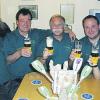 Treffen sich seit zehn Jahren regelmäßig: Die „Ruderknörz“ (von links) Jürgen und Klaus Cleve, Manfred Kühnel, Schlagmann Benjamin Zahn und Steuermann Sebastian Kühnel.