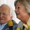Gudrun Wagner vor wenigen Wochen bei einer Pressekonferenz mit ihrem Mann Wolfgang.