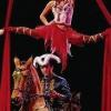 Schweinfurt (fal)   Der Circus Carl Busch gastiert mit seiner Show „Christmas und Afrika“ vom 25. Dezember bis 7. Januar auf dem Volksfestplatz. Mit dabei ist Hakan Alp (Foto Busch), klassischer Dressurreiter aus der Türkei, angekündigt als einer der besten Reiter der Welt. Vertreten ist er regelmäßig auf internationalen Bühnen und Pferde-Messen. Präsentieren wird er in Schweinfurt seine Produktion „Horse Paradise“. Karten gibt es im Zeughaus.