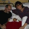 Die Entbindungsstation des Caritas-Krankenhauses Bad Mergentheim wurde neu eingerichtet. Das Foto zeigt die glücklichen Eltern Michaela und Helmut Waldecker im Familienzimmer.