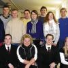 Den Förderpreis für ehrenamtliches Engagement in der Jugendarbeit erhielten heuer die Pfarrjugend von Maximilian Kolbe (stehend) und die Jugendleitung des TV Jahn und ihre Partner aus Geroda (vorne). Im Bild (stehend von links) Stadtjugendring-Vorsitzende Marlies Denecke, Tobias Galozy, Markus Soja, Bernd Firmbach, Simone Ebner, dazwischen SJR-Geschäftsführer Andreas Gehring, Sophia Lenhart, Laurenz  Drescher und Jugendreferent Jürgen  Mainka sowie (sitzend von links) Franziska Wirth, Christian Schneider (Geroda), Elke Büttel-Wirth, Ingo Schneider (Geroda) und Nicole Wollmuth.