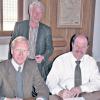 Mit der Unterschrift der Vertragspartner Dr. Hans-Adam von Schultzendorff (FriedWald GmbH) und Bürgermeister Wolfgang Küber (Stadt Rieneck)unter dem Kooperationsvertrag für den „FriedWald Spessart in Rieneck“ ist der Weg für den ersten kommunalen FriedWald in Bayern frei. Der städtische Revierleiter Gerd Vestweber wirkte bei den nur etwa ein Jahr dauernden Vorbereitungen mit.