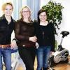 Veitshöchheim/Oberdürrbach (dem)   Ergo-, Physiotherapie und therapeutisches Reiten für Klein und Groß und vieles mehr zeigten (von links) Renée Sielemann, Marion Reichert und Teresa Baumann am Tag der offenen Tür in der neu eröffneten Oberdürrbacher Praxis „TherapieAktiv“. Rund 300 Interessierte nutzten die Gelegenheit, sich über die neuartige Kombination verschiedener Therapieformen mit einem vielseitigen Kursprogramm und Wellness-Angeboten zu informieren. Die interdisziplinären Angebote sind so ausgerichtet, dass Kinder und Erwachsene gleichermaßen behandelt werden können. Therapeutisches Reiten wird im benachbarten Veitshöchheim angeboten. Weitere Informationen über die Therapien oder das vielseitige Kursprogramm und die zusätzlichen Angebote gibt es unter  (09 31) 9 91 34 80 oder unter www.therapieaktiv.com.