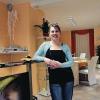 Schweinfurt (bo)   In ihrem neu eröffneten Studio „Nageldesign Filiz“ in der Oberen Straße 4 berät Filiz Yurdakul Frauen und Männer gleichermaßen und behandelt sie nach allen Möglichkeiten der modernen Maniküre. Von Acryl- und Gelmodellage über Nagelverlängerungen bis zu jeglicher Art von Verzierung reicht die Palette der 23-jährigen Nagelmodellistin. Für Kinder gibt es außerdem eine Spielecke. Termine nach Möglichkeit vor Ort und unter  (0 97 21) 2 90 52 66 oder (01 76) 64 81 75 81. Öffnungszeiten montags und mittwochs von 12 bis 20 Uhr sowie Dienstag, Donnerstag und Freitag jeweils von 9 bis 13 Uhr und 14 bis 18 Uhr.