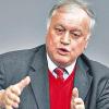 Ludwig Stiegler, der Mann mit dem roten Pullunder, will sich 2009 aus der Politik zurückziehen.