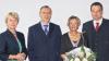 Die SWG hat Franz Hoheisel in den Ruhestand verabschiedet. Von links: Oberbürgermeisterin Gudrun Grieser, die den Aufsichtsrat führt, Franz und Rita Hoheisel und SWG-Geschäftsführer Alexander Förster.