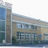 Auf dem früheren Gelände der Bäckerei Götz in Margetshöchheim soll ein Einkaufszentrum entstehen. Die Meinungen im Gemeinderat gehen auseinander.