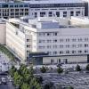 Die neue US-Botschaft in Berlin wurde gestern feierlich eröffnet.