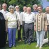 Vor 60 Jahren verließen sie die Kirchenmusikschule Münnerstadt und die meisten von ihnen sitzen auch heute noch regelmäßig auf dem Orgelbock und begleiten die Gottesdienste in ihrer Heimatpfarrei musikalisch: (von links) Schwester Caritas Müller vom Orden der Rita-Schwestern (Würzburg), Erich Stein (Kahl am Main), Theresia Eckert (Rödles), der ehemalige Musiklehrer der Gruppe, Otto Seit (Münnerstadt), Alfred Schmitt (Frickenhausen, Organisator des Treffens), Franz Kreitmayer (Frauenau/Oberpfalz), Max Griebel (Augsburg), Lydia Schäfer (Münnerstadt) und Helmuth Eichelbrönner (Püssensheim).