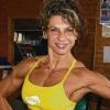 Gersfeld (si)   Völlig überraschend kam in der vergangenen Woche eine australische Bodybuilding-Mannschaft der Frauen zu Gast ins Fitness- und Therapiezentrum Szczesniak in Gersfeld, um sich auf den Wettkampf der WWF (world-wide-fitness) in Fulda/Petersberg vorzubereiten. Neben den Physiotherapeuten der Praxis bekamen so erstmals auch die Patienten und Trainingsmitglieder des Fitnessstudios die Gelegenheit, Profis beim Training zuzuschauen. Das Fitnesscenter in Gersfeld bot für die amtierenden Miss Universe, Areti Anagnostellis, offensichtlich beste Voraussetzungen, denn sie konnte bei der Meisterschaft ihren Titel erfolgreich verteidigen und darf sich nun ein weiteres Jahr Miss Universe nennen. Auch die anderen Teammitglieder waren erfolgreich – in der Paarwertung kamen Katie Farrell & Stuart Roe unter die ersten fünf.