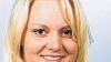 Bad Kissingen (erpe)   Julia Schlereth, Kosmetikerin aus Bad Kissingen, hat ihre Ausbildung bei der Gabriele Bergmann Beautyfarm im Hotel Sonnenhügel mit Bravour abgeschlossen: Die 23-Jährige wurde für ihren Notendurchschnitt von 1,0 mit einem Sonderpreis vom Landrat des Landkreises Nürnberger Land ausgezeichnet. Laut Pressemitteilung bildet die Beautyfarm seit drei Jahren aus und ist Schlereth bereits der die dritte Auszubildende, die einen besonders guten Abschluss vorweisen kann.