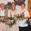 Die neue Damenschützenkönigin der Schützengesellschaft Gerolzhofen heißt Bianca Brand. Im Bild bei der Proklamation (von links): Sportleiter Günter Brand, 1. Ritterin Erika Oehrlein, Damenkönigin Bianca Brand, 2. Ritterin Sybille Lorey, Hiltrud Brand und Schützenmeister Josef Schopf aus St. Oswald Riedlhütte.