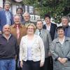 Aus dem Abwasserzweckverband Elstal wurden langjährige Verbandsräte verabschiedet. Im Bild (vorne von links) Reinhold Manger, die neue stellvertretende Vorsitzende Anja Seufert, Ehrentraud May, (mittlere Reihe von links) Franz Juli, Ludwig Neller, der bisherige Verbandsvorsitzende Manfred Dietz, seine Nachfolgerin Birgit Erb, Hans Wolf, (hinten von links) Winfried Henkenjohann und Technischer Amtsrat Gerold Schömig vom Wasserwirtschaftsamt Bad Kissingen
