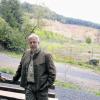 Hand in Hand sei gearbeitet worden, betonten Reiner Seufert (links) vom Amt für Landwirtschaft und Hubert Feuchter vom Bayerischen Staatsforstbetrieb Arnstein, als in diesem Jahr am ehemaligen Steinbruch im Ottenhäuser Grund eine Aussichtsplattform mit Sitzgarnituren geschaffen wurde.