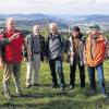 Die dritte Etappe der Hochrhöner-Begehung führte vom Katzenstein zum Eisenacher Haus in der Thüringer Rhön. Die Vertreter der Arge Rhön, der Kommunen, des Forsts und der Gastronomie nahmen dabei den Zustand des Weges in Augenschein und informierten sich über die Besonderheiten der Landschaft, die auf diesem Teilstück erlebbar sind.