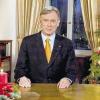 Bundespräsident Horst Köhler bei der Weihnachtsansprache in seinem Arbeitszimmer im Schloss Bellevue.