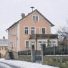 Bald ein Bild aus vergangenen Tagen? Die Alte Schule in Fuchsstadt soll einem neuen Vereinsheim mit mehr Platz weichen.