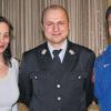 Kommandant Peter Gowor hatte bei der Dienstversammlung der Freiwilligen Feuerwehr Neustadt Grund zur Freude, denn seit 1. Januar verstärken Sonja Blum als erste Feuerwehrfrau und Thorsten Schwab von der Jugendwehr die aktiven Floriansjünger.
