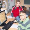 Schülerinnen und Schüler der Steigerwaldschule Ebrach haben im Rahmen des Projekts „Junior kompakt“ eine Firma gegründet. Im Bild Philipp Brodmerkel und Tobias Dannert.