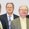 Bei einer Feierstunde wurde der langjährige Mitarbeiter der Genobank Rhön-Grabfeld Reinhard Düring (zweiter von rechts) von Bankvorstand Udo Kaßecker (links), dem Leiter der „Marktfolge Passiv“ Roland Klein (zweiter von links) und Prokurist Rüdiger Seufert (rechts) in den Ruhestand verabschiedet.