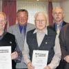 Die für langjährige Mitgliedertreue beim Imkerverein Großbardorf Geehrten sind hier mit dem Vereinsvorsitzenden und den Kreisvorsitzenden zu sehen. Unser Bild zeigt von links: Anton Schüller, Kleinbardorf (15 Jahre Mitglied), Franz Kießner, Wülfershausen (25 Jahre), 1. Vorstand Franz Wehner, Pius Dahinten ,Saal (25 Jahre), der Imker Kreisvorsitzende Alois Ziegler, und Elmar  Zink, Saal (25 Jahre Mitglied)