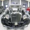Neumarkt (lby)   Ein Maybach-Museum mit zahlreichen historischen Fahrzeugen öffnet am 31. März in Neumarkt (Oberpfalz). Die ebenso edlen wie seltenen Karossen der Traditionsmarke gehören einem Neumarkter Arzt, der seine einmalige Privatsammlung in einem sanierten Fabrikgebäude zeigen wird. Insgesamt handelt es sich um 16 Fahrzeuge aus den Baujahren 1926 bis 1939. Weltweit soll es noch etwa 160 der ursprünglich gebauten 1800 Wagen geben.