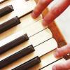 Fingerfertig am Klavier: Jugend musiziert.