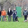 (b)   Anfang April fand die Frühjahrsprüfung beim Polizei- und Schutzhundeverein in Schwebheim statt. Der Leistungsrichter Dieter Amend bewertete sieben Hundeführer aus drei Vereinen. Die an den Start gegangenen Mensch-Hund-Teams konnten durch ihre Leistungen überzeugen und erreichten problemlos ihre gesteckten Ziele. Norbert Wallrapp mit „Figo von der Christinenheide“ und Dirk Seitz mit „Biona vom Hornpfad“ bestanden die verkehrssichere Begleithundeprüfung. In der Fährtenprüfung 1 erreichte Norbert Schmitt mit „Asco von Engoling“ 78 Punkte und Reinhard Roth mit „Elektra Devil's Breed“ 88 Punkte. Jochen Spura mit „Alpha vom Zabelstein“ (278 Punkte), Herbert Kiesel mit „Gora der Sonne entgegen“ (285 Punkte) und Oliver Weber mit „Atreo vom Zabelstein“ (288 Punkte) zeigten in der Sparte Vielseitigkeitsprüfung 3 ein hohes Niveau und konnten sich zur unterfränkischen Kreisausscheidung qualifizieren. Im Bild die Teilnehmer, mit Leistungsrichter Dieter Amend und der Prüfungsleiterin Nicole Preißendörfer.
