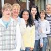 Elke Cäsar, Jürgen Reitmeier, Diana Elizarov, Christina Seubert, Marcel Boiger und Fabiola Di Biasi stehen beim Jackpot auf der Bühne.