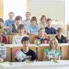 Mit Urkunden und Preisen wurden die guten Leistungen der FLG-Schüler beim Känguru-Wettbewerb der Mathematik belohnt.