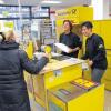 CAP-Markt-Mitarbeiterinnen erkunden Neuland: Martkleiterin Kornelia Friedrich (links) und Alexandra Fedtke sind eingelernt und haben in den ersten beiden Wochen schon viele Kunden bedient.