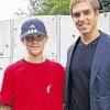 Der Aubstädter Dominic Schöppach mit Philipp Lahm vom FC Bayern München.