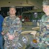 Udo Hartung (Grebenhain, Mitte) und Robert Fink (Gründen, rechts) sind stolz auf ihren Oldtimer-Jeep, den sie bei der Gewerbeschau in Wildflecken präsentierten, zusammen mit Heinz Leitsch.