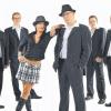 (iwi)   Surprise kommt am Samstag, 23. Januar, in die Rhönfesthalle nach Stangenroth. Die Partyband spielt Hits aus den aktuellen Charts wie von Polarkreis 18, Katy Perry, Lady Gaga oder Amy Winehouse. Mit dabei sind außerdem Klassiker von U2, John Farnham oder Aha und Stimmungshits aus Mallorca. Die Band besteht aus sechs Musikern: Sängerin Vanessa, Frontman Andi, Ralf an der Gitarre, Jan am Bass, Jochen am Keyboard und Drummer Stefan. Eigenen Angaben zufolge wurde Surprise zu Deutschlands bester Partyband sowie als Künstler des Jahres 2007 gekürt. Einlass ab 21 Uhr, Karten: an der Abendkasse.