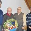Hohe Auszeichnung: Zum Ehrenvorsitzenden des Obst- und Gartenbauvereins Gössenheim wurde Alfons Feser (Zweiter von rechts) ernannt. Zu den Gratulanten zählten (von links) Bürgermeister Theo Gärtner, neuer Vorsitzender Roland Ruppert und Elmar Sulm als Vertreter des Kreisverbandes für Gartenbau und Landespflege Main Spessart.