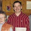 Treue Hubertus-Schützen: (von links) Bürgermeister Reinhard Hallhuber ehrte Maria Heilmann und Winfried Gigla gemeinsam mit Schützenmeister Michael Fell.