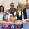 Messe in Hamburg: Kerstin Lehmann (Stadt Fulda), der Legat aus „Bonifatius“, Jakob Ecker (Bad Salzschlirf), Mandy Heidinger (Rhönforum) und Geerd Müller (Infozentrum Rhön).