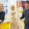 Prominenter Besuch: Die Fußballer Felix Luz (links) und Kevin Kuranyi treffen Andrea Barbera am Stand von Master Yachting.