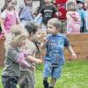 Kinder heute: Austoben im Kindergarten, nicht nur bei der Generalprobe zum Fest.