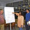 Hilalspor geht neue Wege und öffnet sich Frauen: Die Ziele sind bei Workshops definiert worden. Im Bild von links: Zweiter Vorsitzender Yusuf Ülgül, Vorsitzender Bilal Bas, Pressesprecherin Iris Yaya, Jugendleiter Dogan Durukan und Trainer Mustafa Hacimüftüoglu.