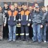 Korrekter Sprechfunk ist wichtig: Diese Floriansjünger aus den Altlandkreisen Königshofen und Mellrichstadt wurden jetzt ausgebildet. Mit im Bild die Ausbilder, Kommandant Michael Weber und Jochen Krug (links) sowie André Knies und Kreisbrandinspektor Hermann Weigand.HANNS FRIEDRICH