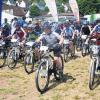 Für das Mountainbike-Team „Schwarze Berge“ nehmen Erik Metz und Dominik Schneider (Zweiter und Dritter von links) Fahrt auf, in der Klasse Jungen U11 beim 5. Roßbacher Kidscup in Frammersbach.
