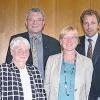 Zahn Jahre Altersberatung: Die Frauen und Männer der ersten Stunden (von links): Margarete Seuffert, Seniorendienst St. Johannis, Ursula Plößel, Gerontologin, Dekan Günter Breitenbach, Martina Jakubek, Amt für Gemeindedienst Nürnberg, Diakon Hendrik Lütke und Eva-Maria Hartmann vom Schröder-Haus.