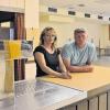 Wollen, aber dürfen nicht: Beatrice und Detlef Zwikirs wollten den Mehrzweckraum in Heidenfeld beleben. Ihrer Meinung nach wurden sie aber von der Gemeinde ausgebremst.