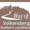 Geänderter Entwurf: Das Hinweisschild auf den Volkersberg an der Autobahn soll im Herbst aufgestellt werden. Repro: Volkersberg/Ralf Sauer