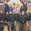 Die frechen Kleinmünsterer Komödianten: Sie proben derzeit für das Stück „Männer haben's auch nicht leicht“ von Regina Rösch. Am 12. November ist Premiere im Gemeindehaus. Im Bild (hinten, von links) Simon Gerber, Brigitte Gerber, Susanne Diem, Karin Niedt, Veronika Geiling, Moritz Hahn sowie (vorne, von links) Rainer Beckert, Rainer Willinger, Stefanie Burger Thomas Müller, Tobias Albert, Edwin Krapf.
