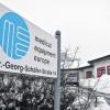 Das neue Firmenschild steht schon: Im früheren Babyland Schütz werden künftig medizinische Geräte produziert.