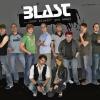(pm)   Mit ihrer neuen Sängerin Moni stehen die Musiker von Blast, inklusive dreiköpfiger Bläser-Sektion, heuer auf der Bühne. Die Band spielt weiter Klassiker von Toto, Guns 'N Roses oder Aerosmith sowie Nummern von Seed, Peter Fox und den Ärzten. Zudem wird es, bedingt durch den Wechsel am Gesang, viele neue Songs zu hören geben, verspricht der Veranstalter. Am Samstag, 15. Januar, ist Blast zu Gast in der Festhalle Aidhausen.
